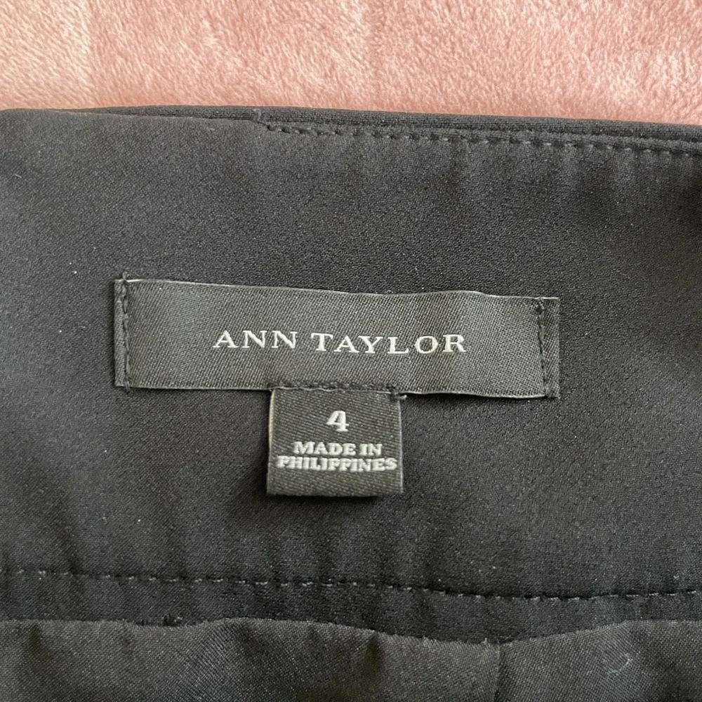 Ann Taylor Black Pencil Skirt Women Size 4 Office Career Work